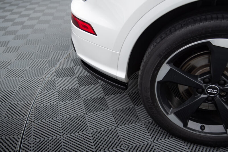 pol_po_Set-of-Splitters-Audi-SQ5-Q5-S-line-Mk2-23115_3jpg - OPSHOLDERS