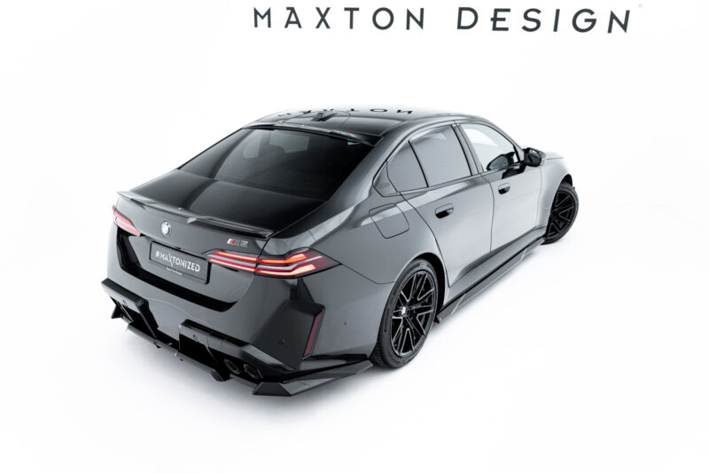 pol_po_Set-of-Splitters-BMW-M5-Sedan-G90-22755_7jpg - OPSHOLDERS