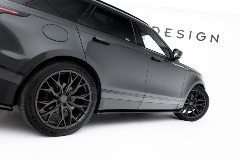 pol_po_Set-of-Splitters-Land-Rover-Range-Rover-Velar-R-Dynamic-Mk1-The-kit-is-not-compatible-with-a-towbar-23244_7jpg - OPSHOLDERS