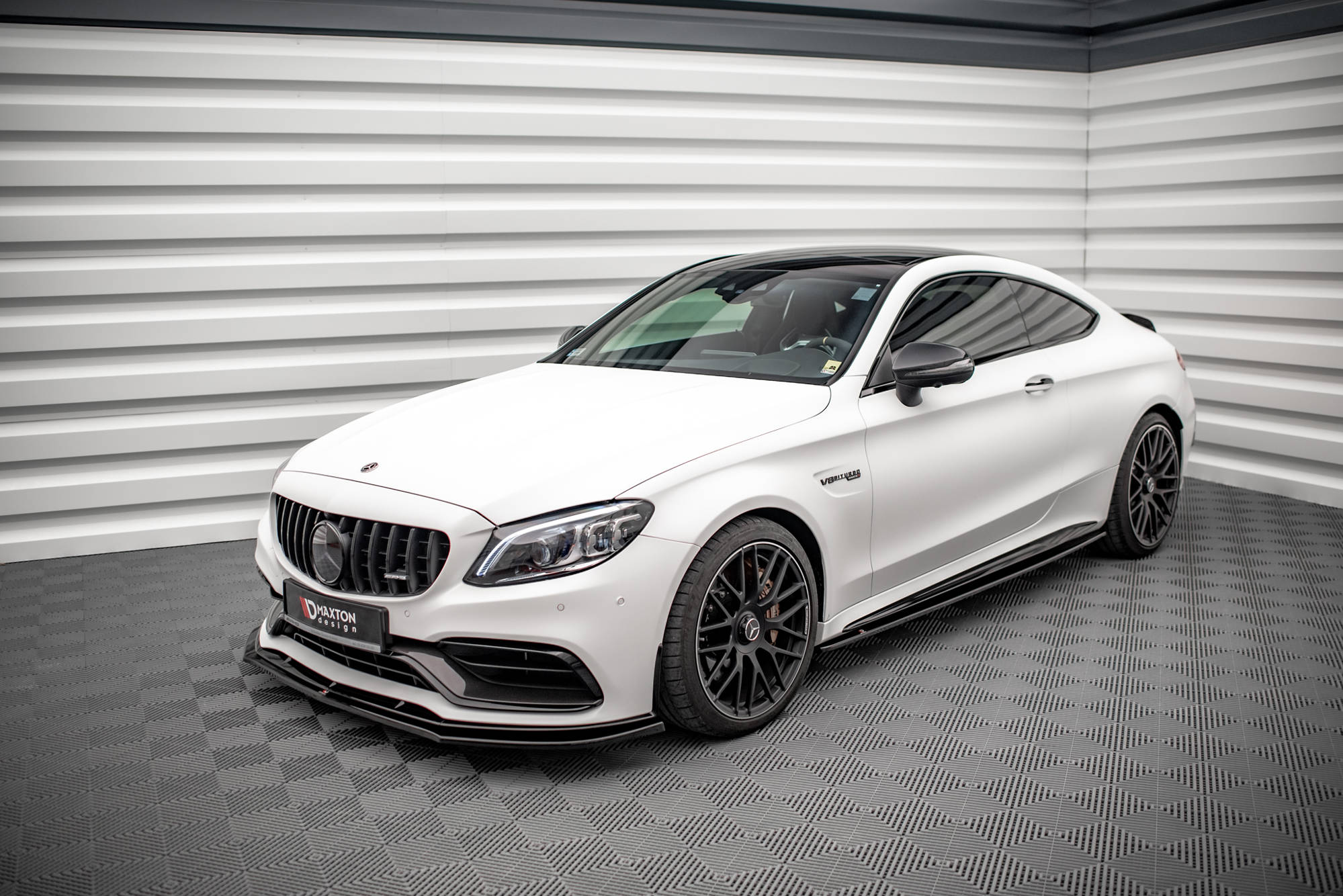 pol_po_Set-of-Splitters-Mercedes-AMG-C-63-Coupe-AMG-Aero-Pack-C205-Facelift-21278_12jpg - OPSHOLDERS