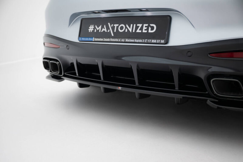 pol_po_Set-of-Splitters-V-1-Mercedes-AMG-GT-63-55-63-S-E-Performance-C192-21720_10jpg - OPSHOLDERS