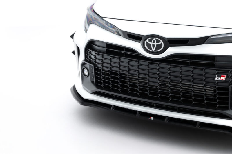 pol_po_Set-of-Splitters-V-1-Toyota-GR-Corolla-Mk12-22871_4jpg - OPSHOLDERS
