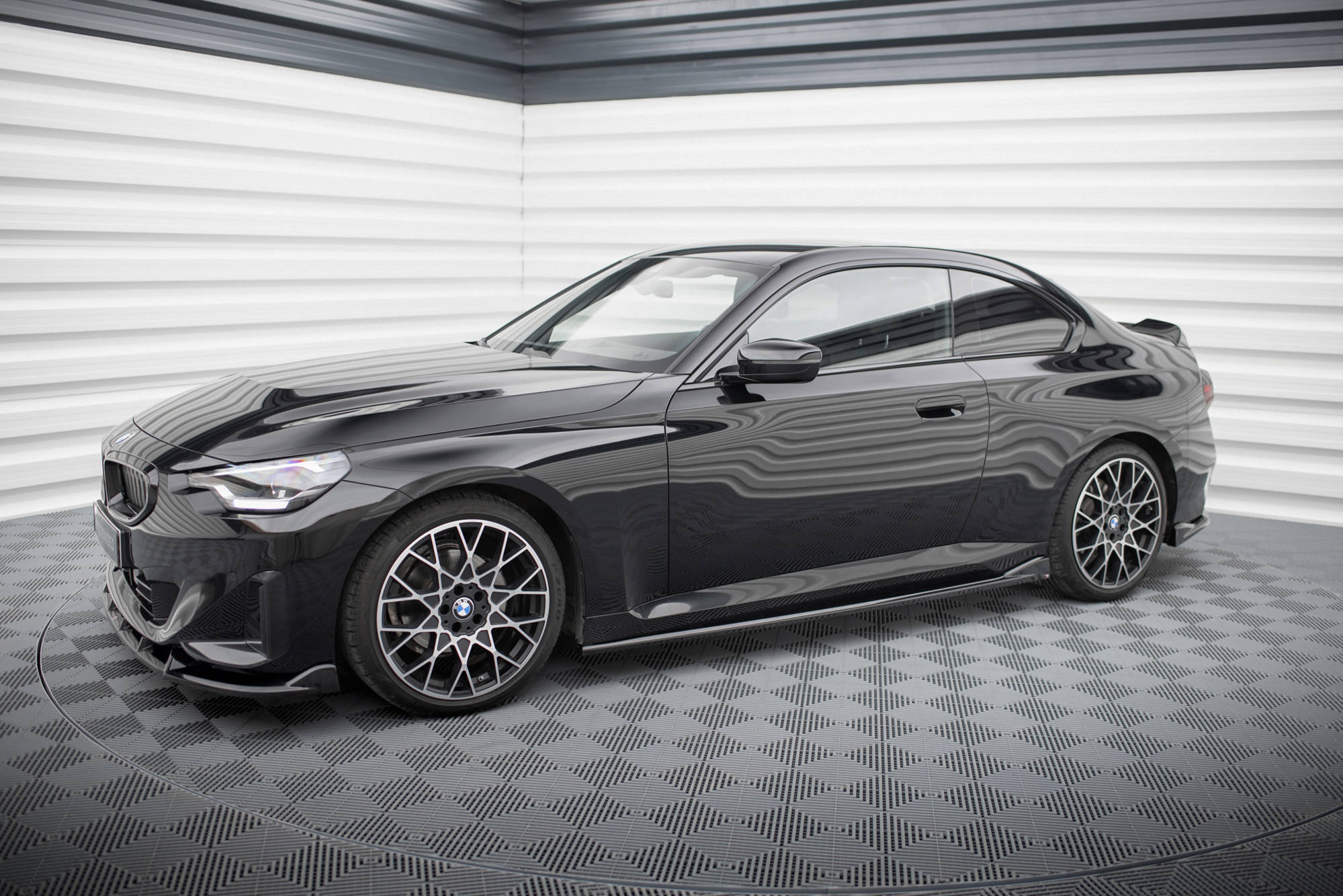 pol_po_Set-of-Splitters-V-2-BMW-2-Coupe-G42-22020_19jpg - OPSHOLDERS