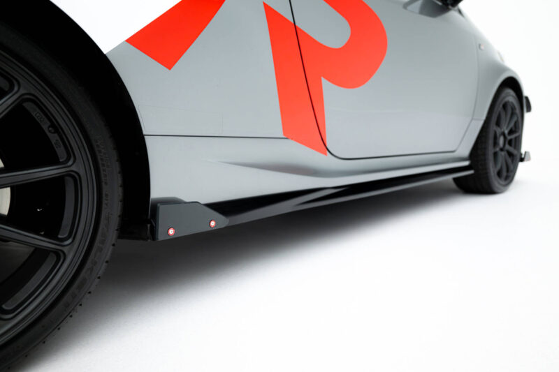 pol_po_Set-of-Splitters-V-2-Toyota-GR-Yaris-Mk4-Facelift-22646_5jpg - OPSHOLDERS