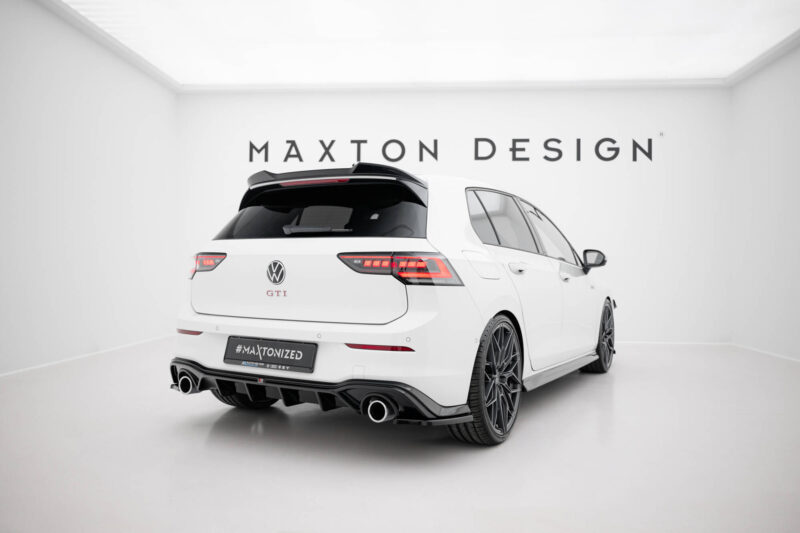 pol_po_Set-of-Splitters-V-2-Volkswagen-Golf-GTI-Mk8-Facelift-21702_6jpg - OPSHOLDERS