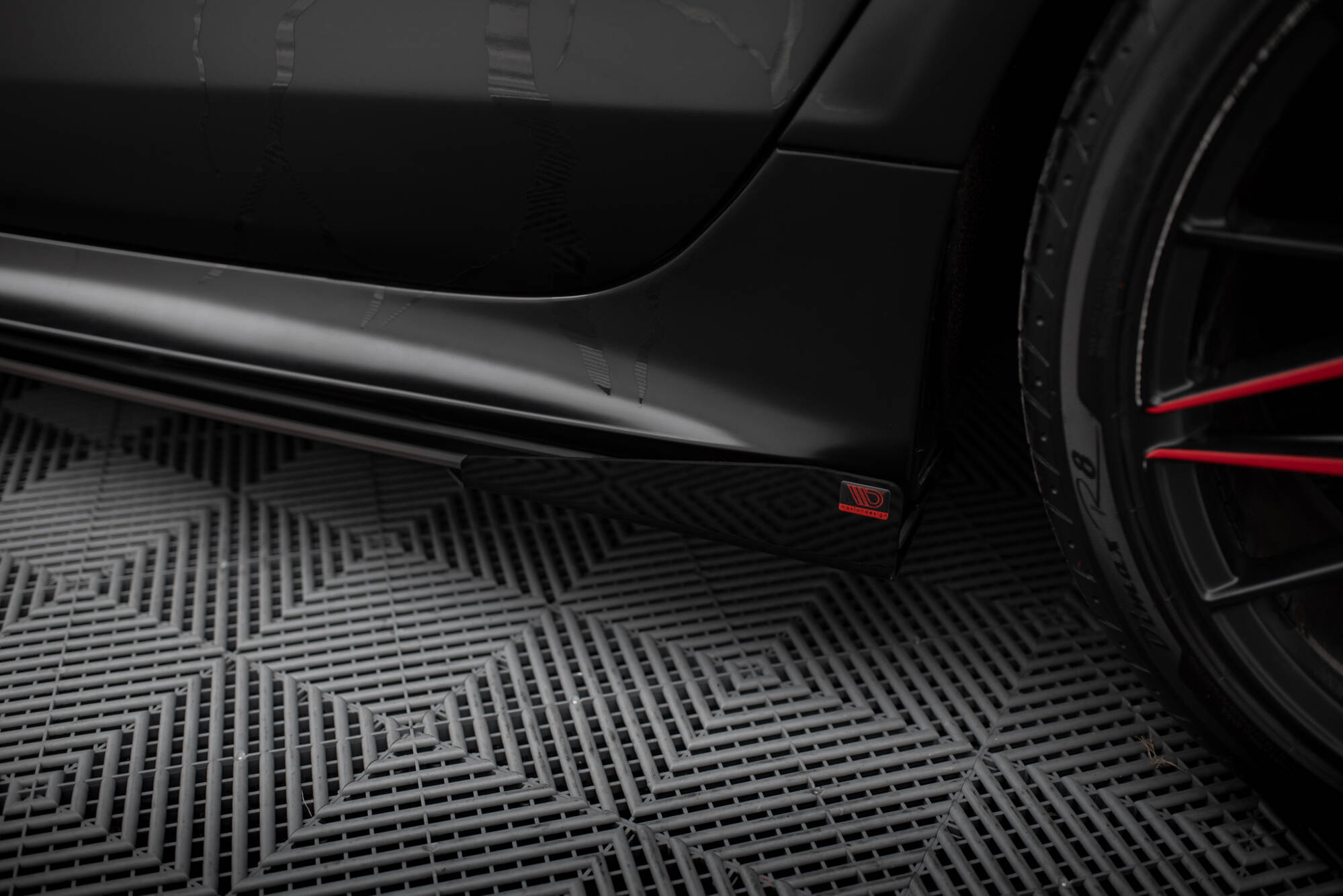 pol_po_Side-Flaps-Audi-A7-RS7-Look-C7-19852_1jpg - OPSHOLDERS