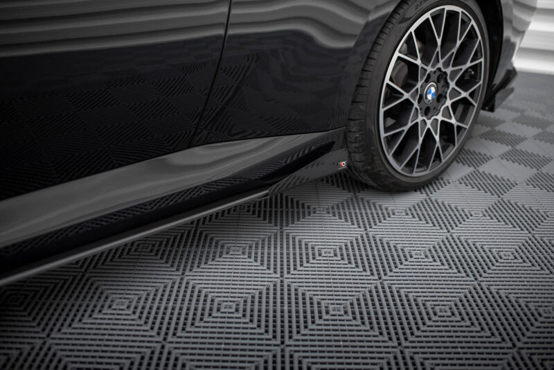 pol_po_Side-Flaps-BMW-2-Coupe-G42-18927_6jpg - OPSHOLDERS