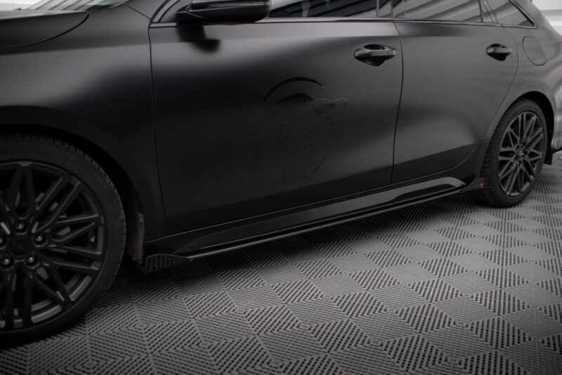 pol_po_Side-Flaps-Kia-Proceed-GT-GT-Line-Mk1-Facelift-Ceed-GT-Mk3-Facelift-20034_8jpg - OPSHOLDERS