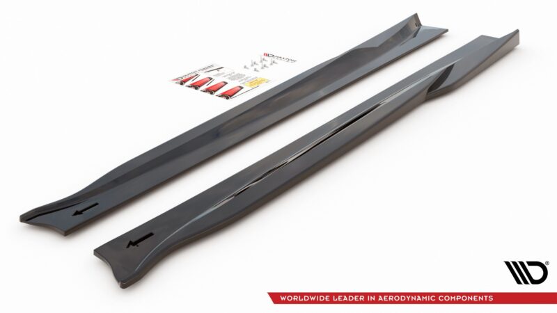 pol_po_Side-Skirts-Diffusers-Alfa-Romeo-4C-9326_2jpg - OPSHOLDERS