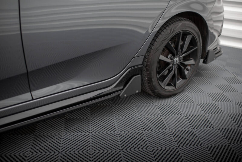 pol_po_Side-Skirts-Diffusers-Flaps-Honda-Civic-Sport-Mk-10-18806_3jpg - OPSHOLDERS