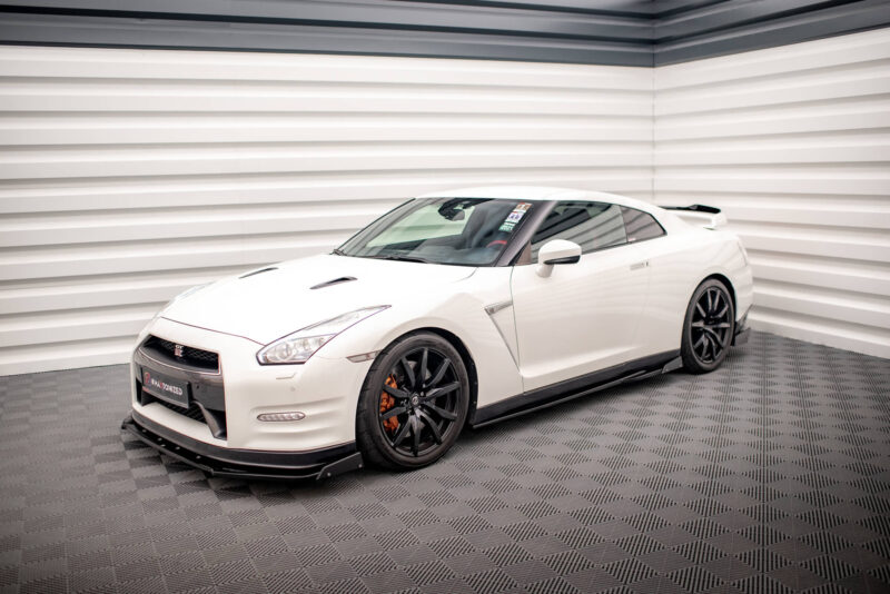 pol_po_Side-Skirts-Diffusers-Flaps-Nissan-GTR-R35-Facelift-16902_6jpg - OPSHOLDERS