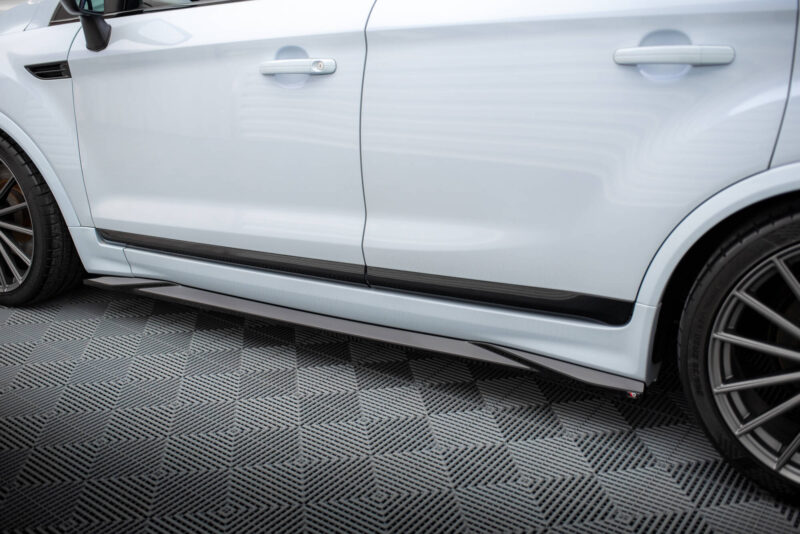 pol_po_Side-Skirts-Diffusers-Ford-Kuga-ST-Mk1-20785_4jpg - OPSHOLDERS