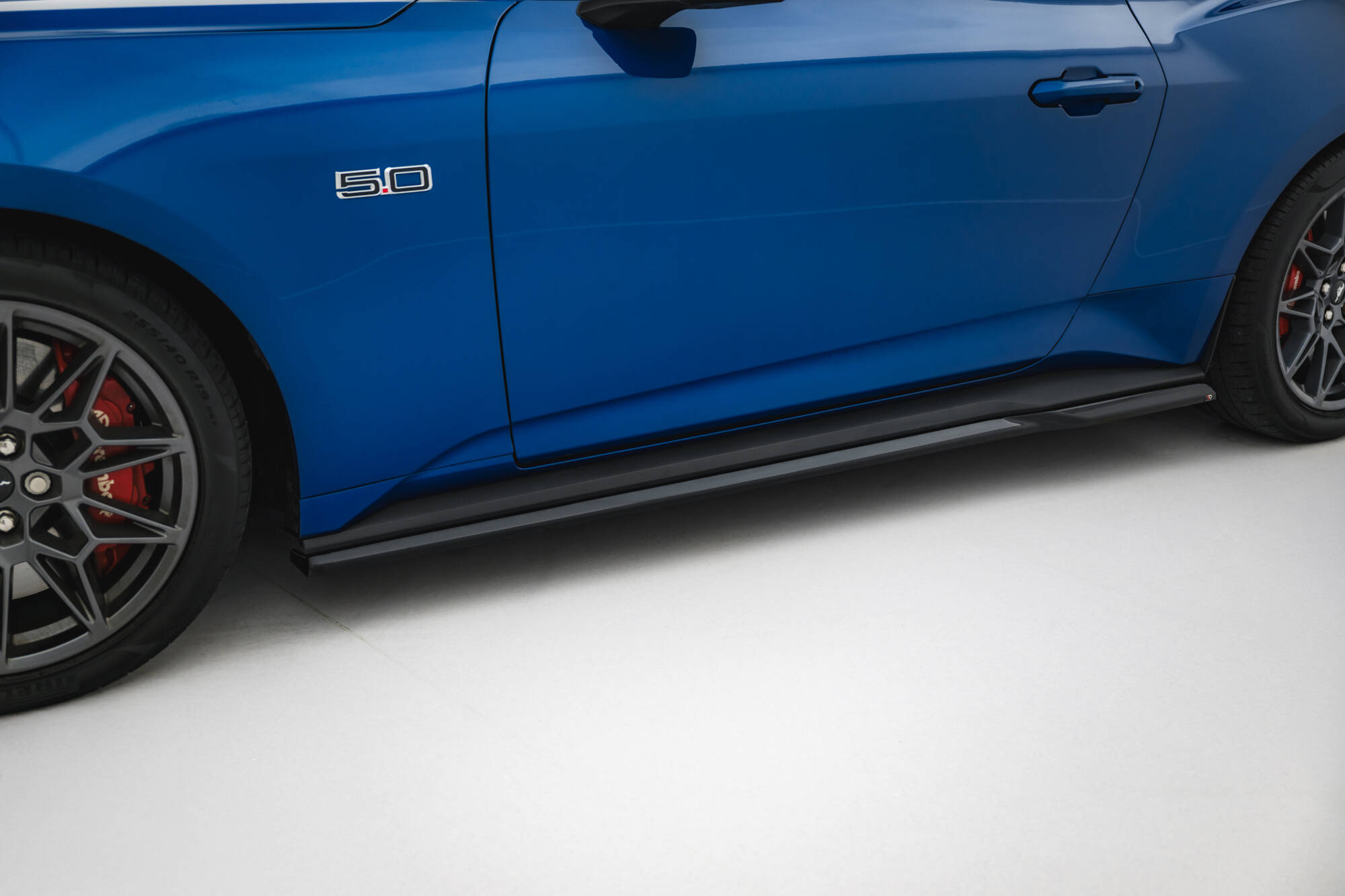 pol_po_Side-Skirts-Diffusers-Ford-Mustang-GT-Mk7-21921_3jpg - OPSHOLDERS