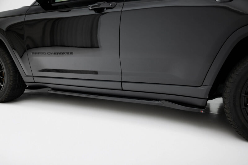 pol_po_Side-Skirts-Diffusers-Jeep-Grand-Cherokee-Trailhawk-Mk5-21852_4jpg - OPSHOLDERS