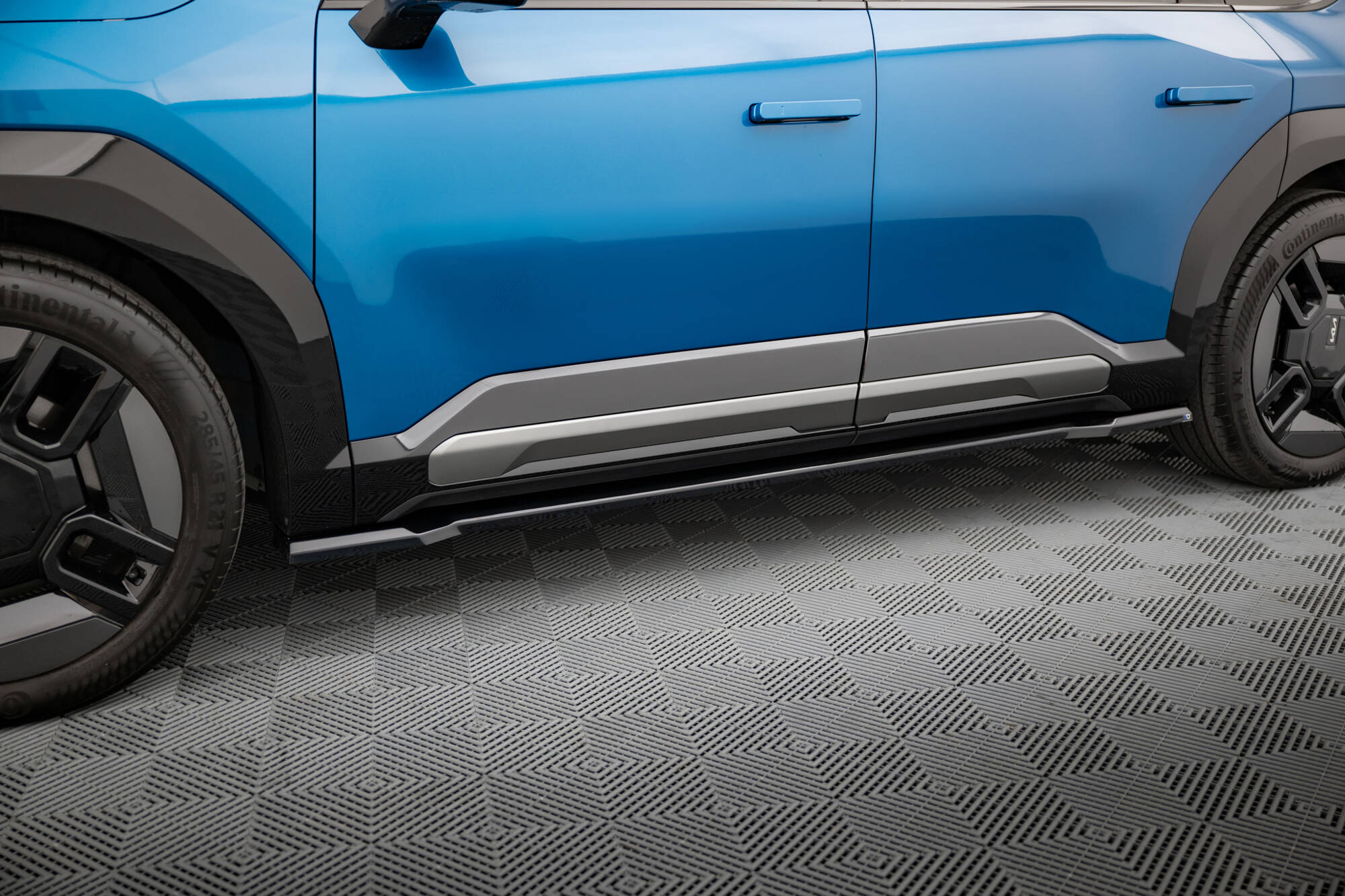 pol_po_Side-Skirts-Diffusers-Kia-EV9-GT-Line-Mk1-21220_3jpg - OPSHOLDERS