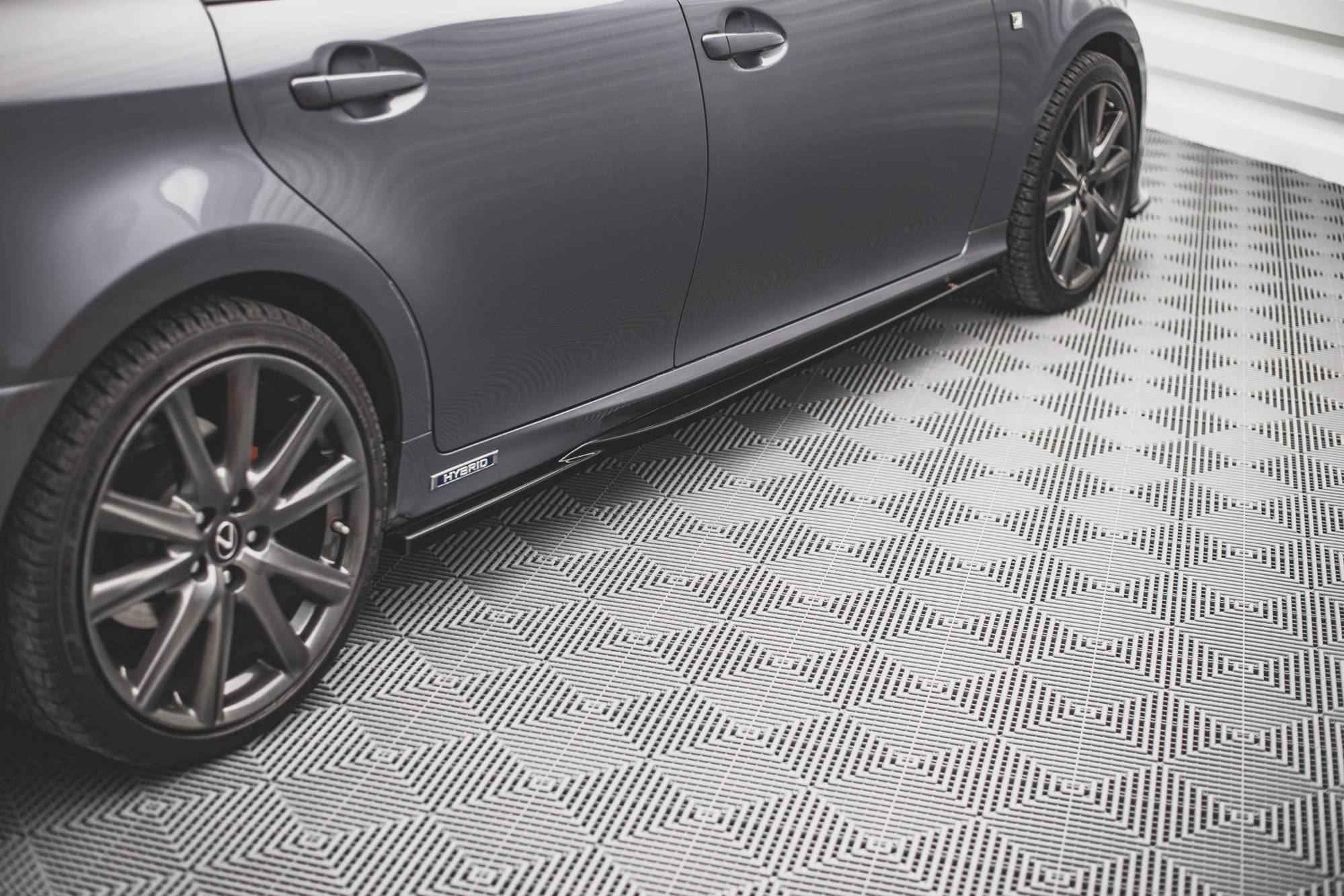 pol_po_Side-Skirts-Diffusers-Lexus-GS-F-Sport-Mk4-L10-13844_4jpg - OPSHOLDERS