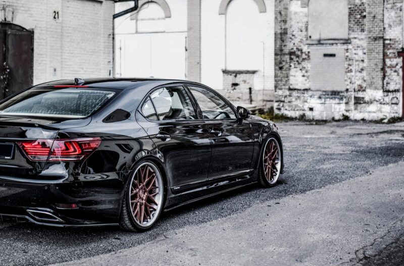 pol_po_Side-Skirts-Diffusers-Lexus-LS-Long-Wheelbase-Mk4-Facelift-10603_1jpg - OPSHOLDERS