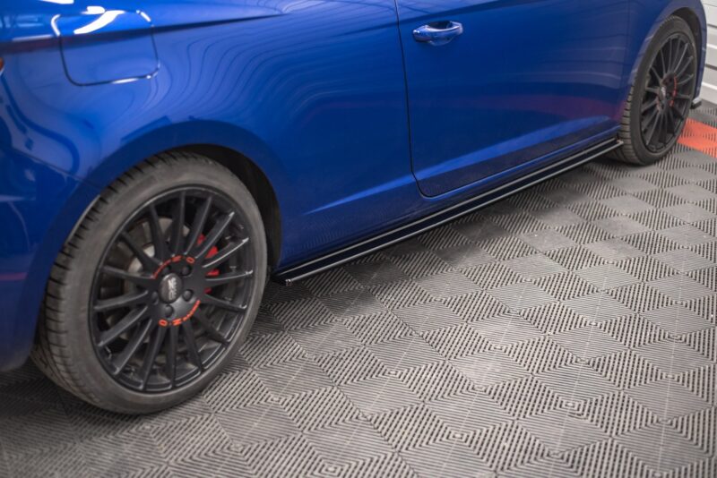 pol_po_Side-Skirts-Diffusers-Seat-Leon-Cupra-FR-SC-Mk3-Mk3-FL-10489_2jpg - OPSHOLDERS