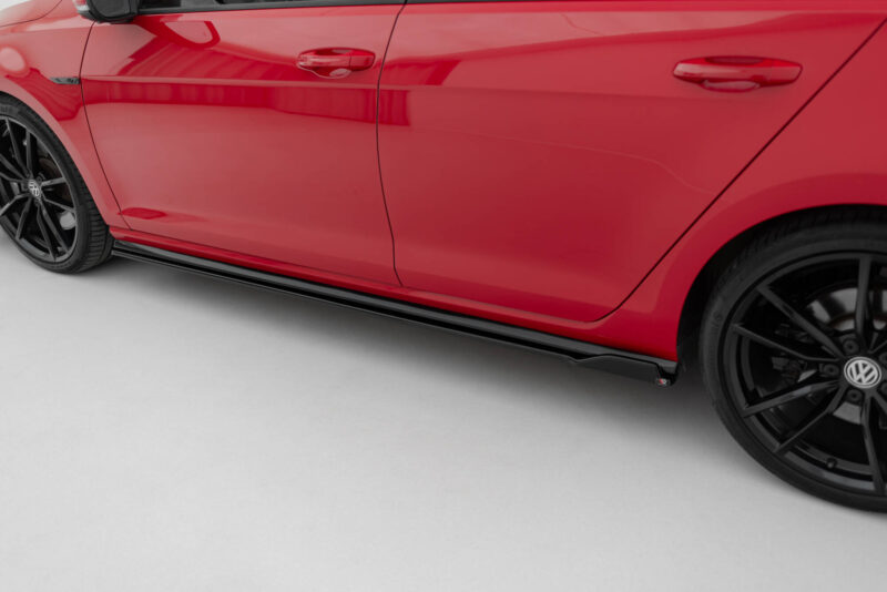 pol_po_Side-Skirts-Diffusers-V-1-Volkswagen-Golf-R-R-Line-Mk7-Facelift-341_4jpg - OPSHOLDERS