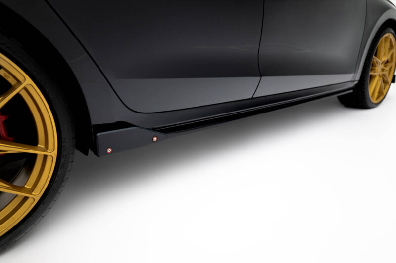 pol_po_Side-Skirts-Diffusers-V-2-Flaps-Skoda-Octavia-RS-Liftback-Combi-Mk4-Facelift-22639_2jpg - OPSHOLDERS
