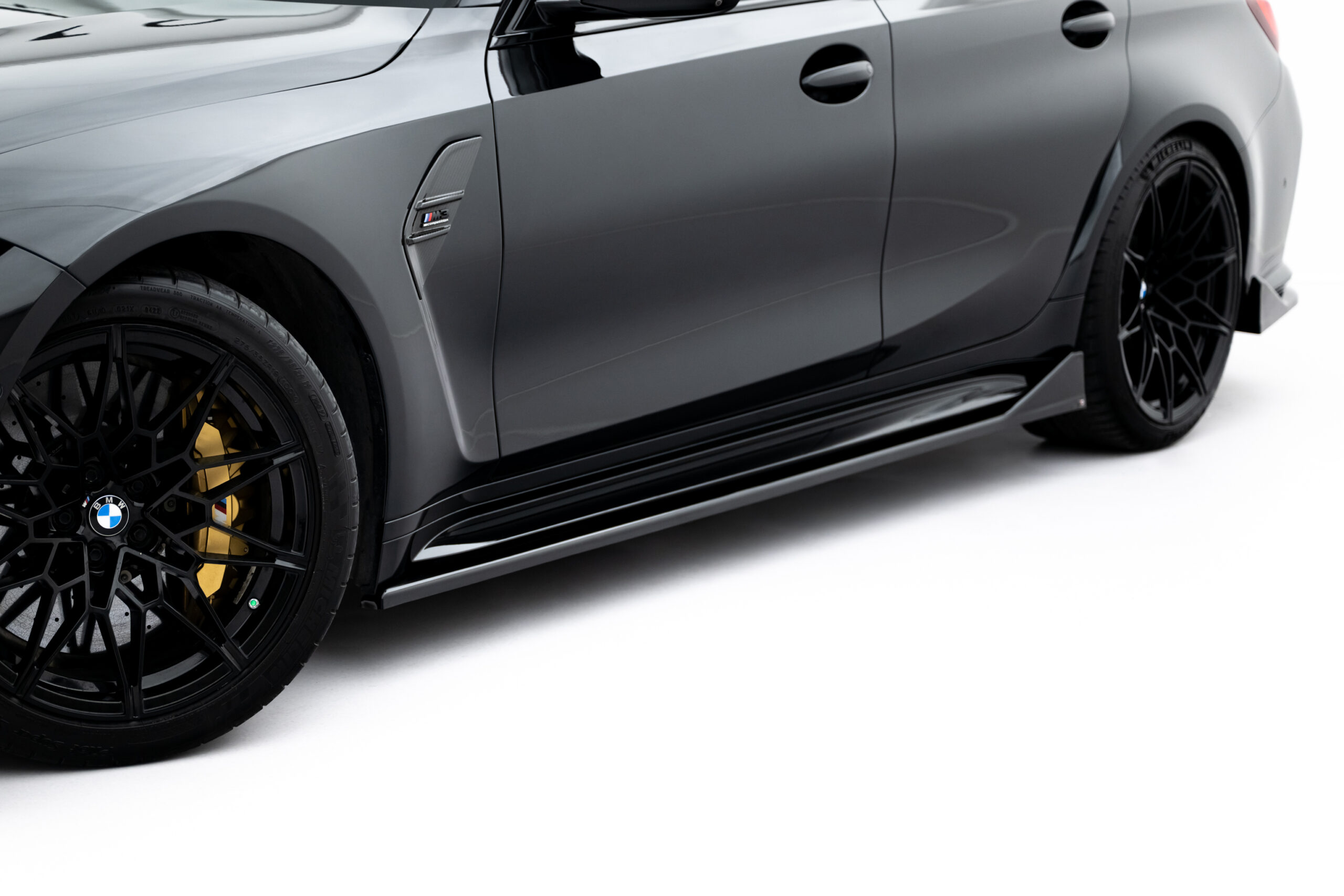 pol_po_Side-Skirts-Diffusers-V-3-CSL-Look-BMW-M3-Sedan-Touring-G80-G81-20165_3jpg - OPSHOLDERS