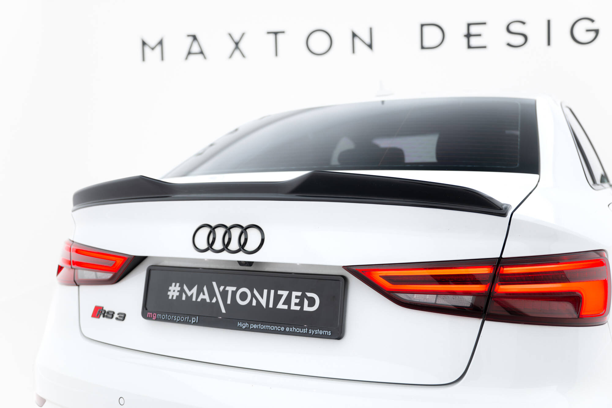 pol_po_Spoiler-Cap-3D-Audi-RS3-Sedan-8V-8V-Facelift-22367_3jpg - OPSHOLDERS