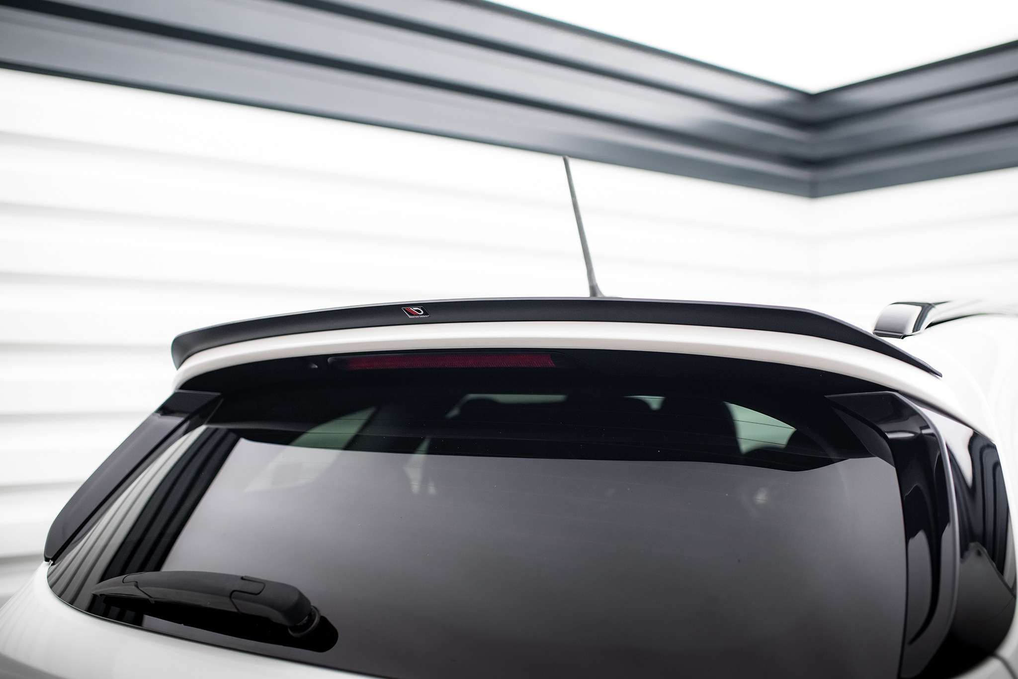 pol_po_Spoiler-Cap-Fiat-Tipo-S-Design-SW-5581_2jpg - OPSHOLDERS