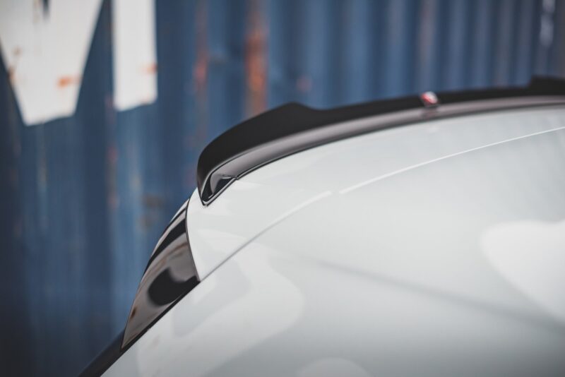 pol_po_Spoiler-Cap-V-1-Volkswagen-Golf-GTI-GTE-GTD-R-Line-R-Mk8-11060_7jpg - OPSHOLDERS