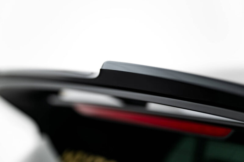 pol_po_Spoiler-Cap-V-2-Volkswagen-Golf-R-Performance-GTI-Clubsport-Mk8-12843_9jpg - OPSHOLDERS