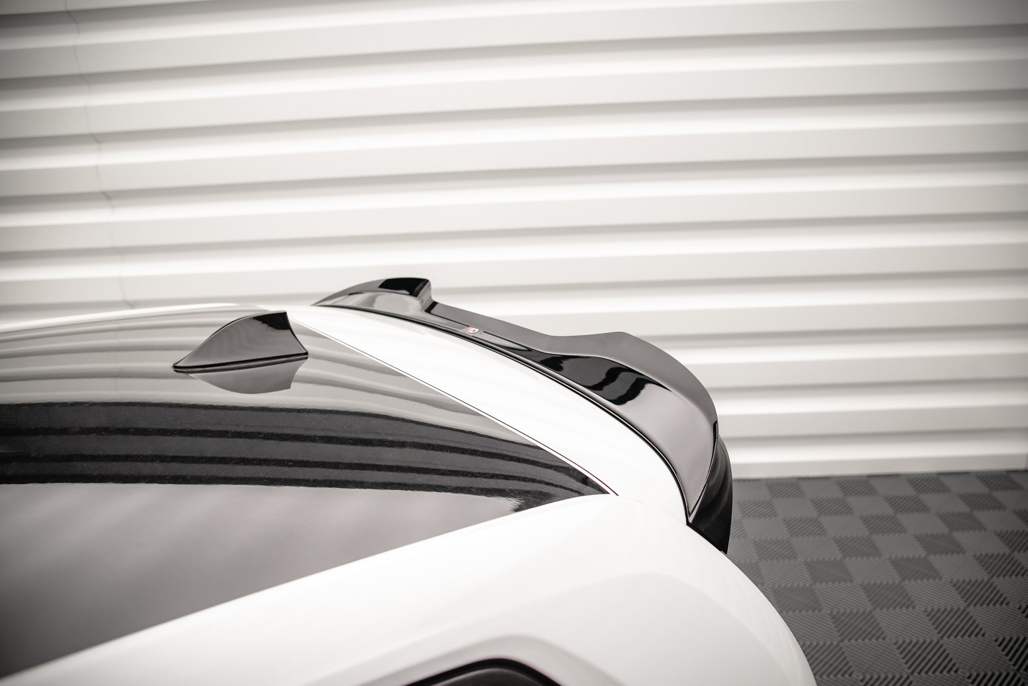 pol_po_Spoiler-Cap-Volkswagen-Up-GTI-12544_6jpg - OPSHOLDERS