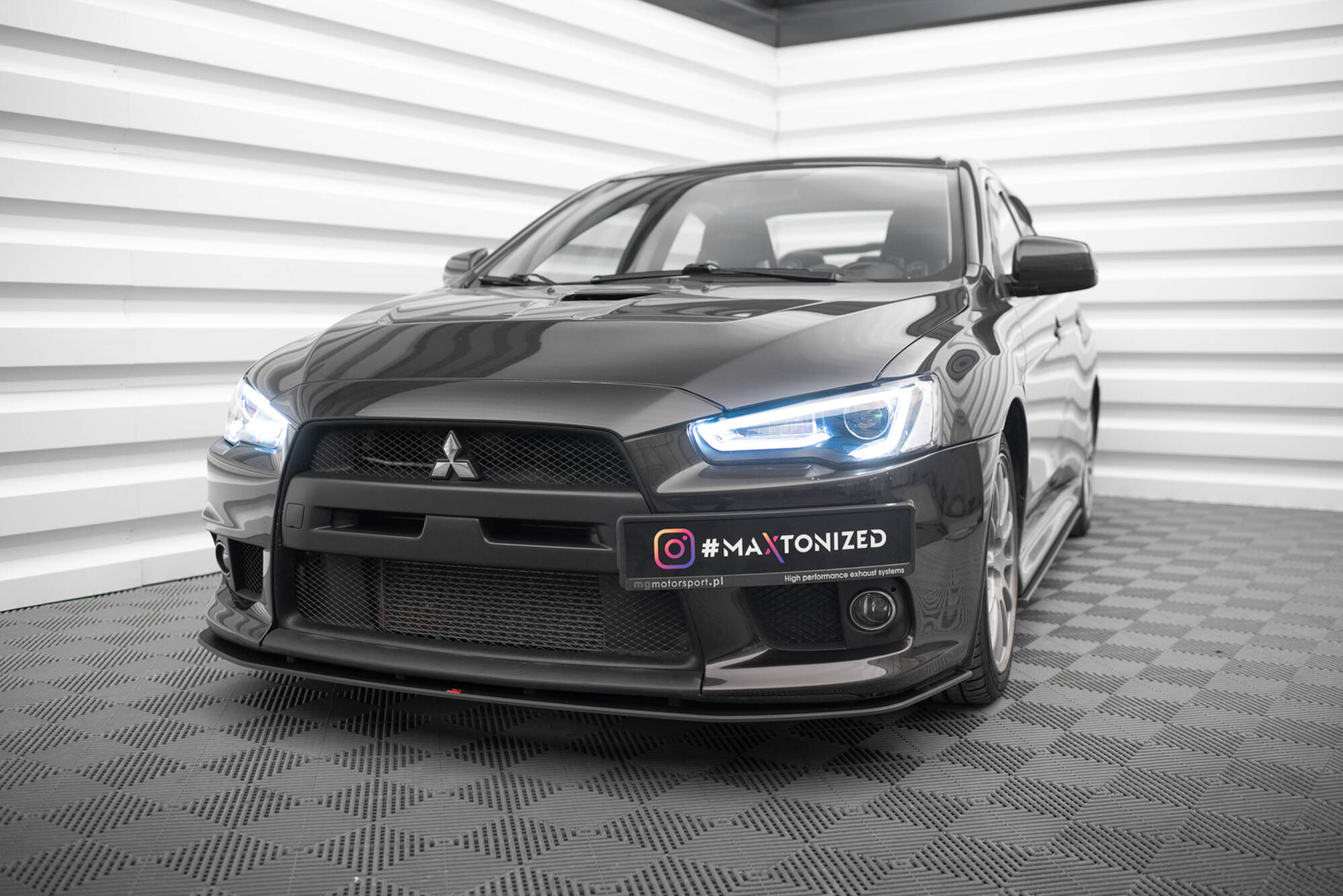 pol_po_Street-Pro-Front-Splitter-Mitsubishi-Lancer-EVO-X-21856_6jpg - OPSHOLDERS