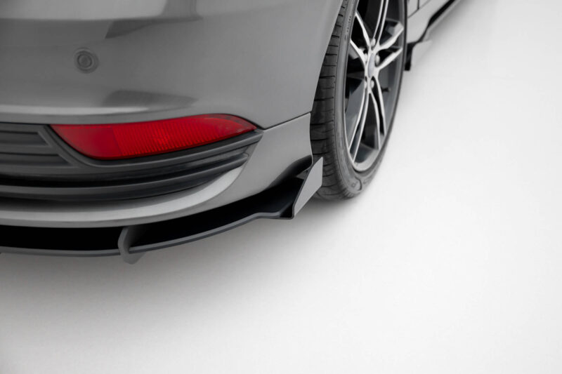 pol_po_Street-Pro-Rear-Diffuser-Flaps-Ford-Focus-ST-Mk3-Facelift-21568_10jpg - OPSHOLDERS