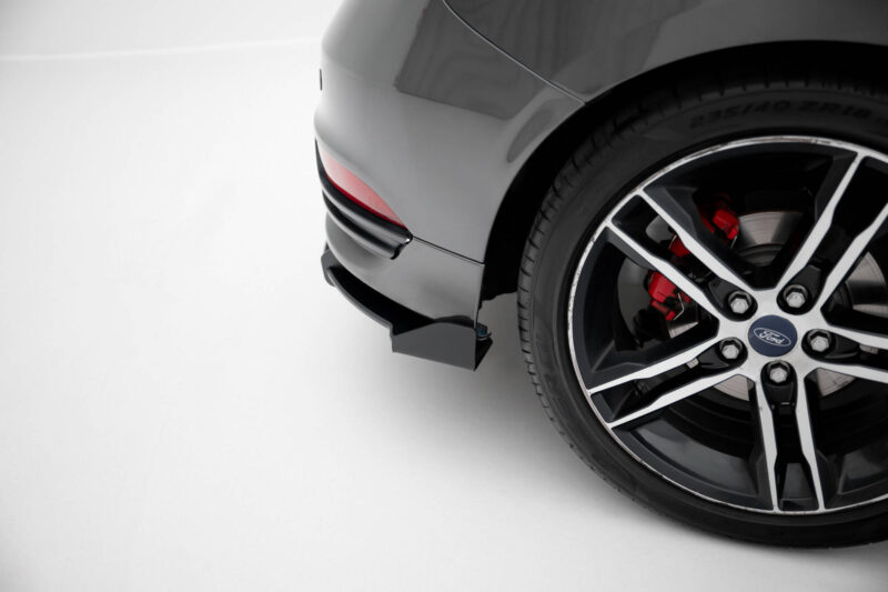 pol_po_Street-Pro-Rear-Diffuser-Flaps-Ford-Focus-ST-Mk3-Facelift-21568_8jpg - OPSHOLDERS