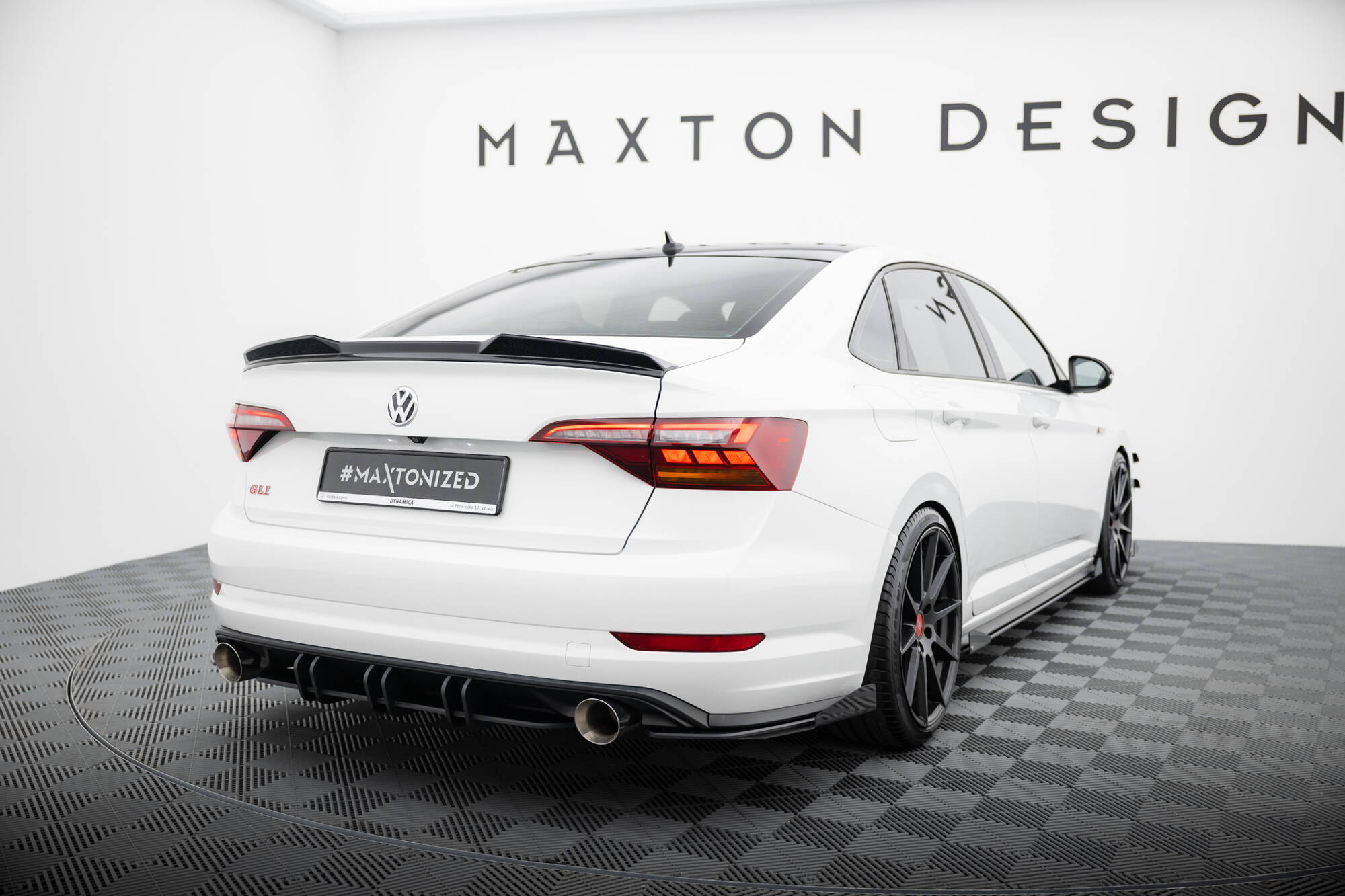 pol_po_Street-Pro-Rear-Diffuser-Volkswagen-Jetta-GLI-Mk7-21105_4jpg - OPSHOLDERS