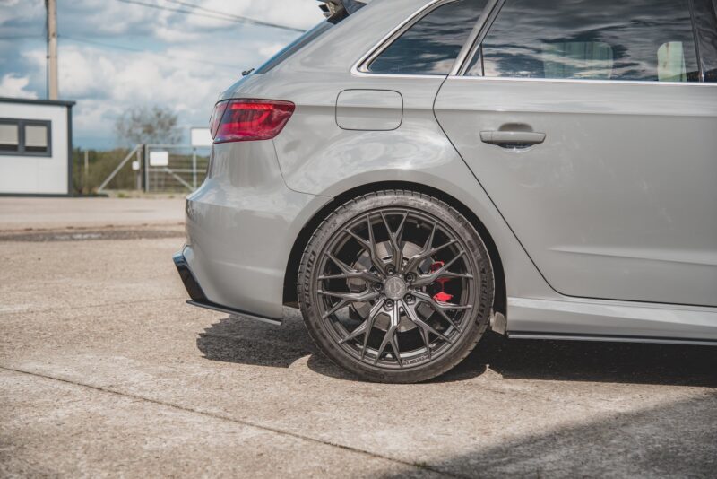 pol_po_Street-Pro-Rear-Side-Splitters-Audi-RS3-8V-Sportback-10116_2jpg - OPSHOLDERS