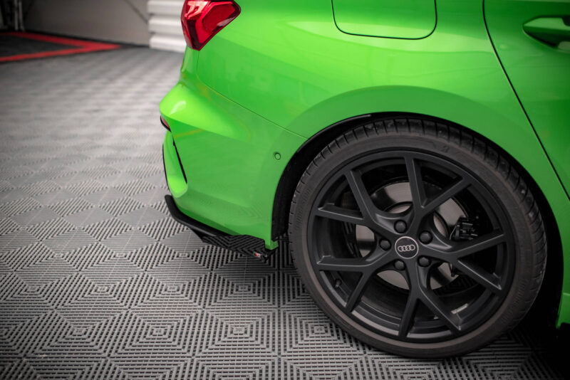 pol_po_Street-Pro-Rear-Side-Splitters-Flaps-Audi-RS3-Sedan-8Y-15245_4jpg - OPSHOLDERS