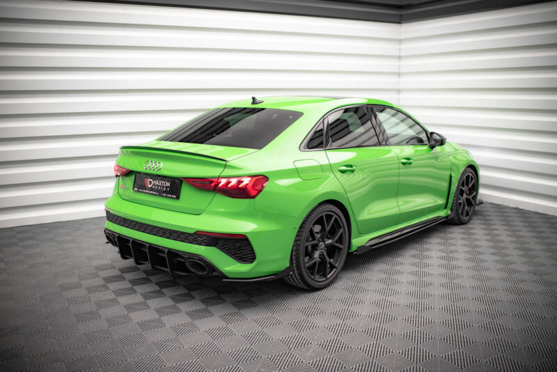 pol_po_Street-Pro-Rear-Side-Splitters-Flaps-Audi-RS3-Sedan-8Y-15245_5jpg - OPSHOLDERS