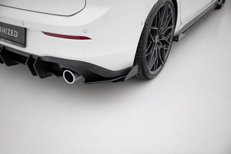 pol_po_Street-Pro-Rear-Side-Splitters-Flaps-Volkswagen-Golf-GTI-GTE-R-Line-Mk8-12239_5jpg - OPSHOLDERS