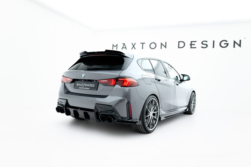 pol_po_Street-Pro-Rear-Side-Splitters-V-2-Flaps-BMW-M135i-F70-22811_4jpg - OPSHOLDERS