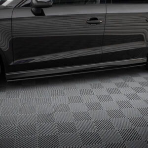Maxton Design Street Pro Side Skirts Diffusers Audi RS3 Sedan 8V Facelift AURS38VFSCNC-SD1B