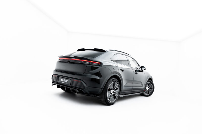 pol_po_Bottom-Spoiler-Cap-Porsche-Macan-EV-Mk1-23282_6jpg - OPSHOLDERS
