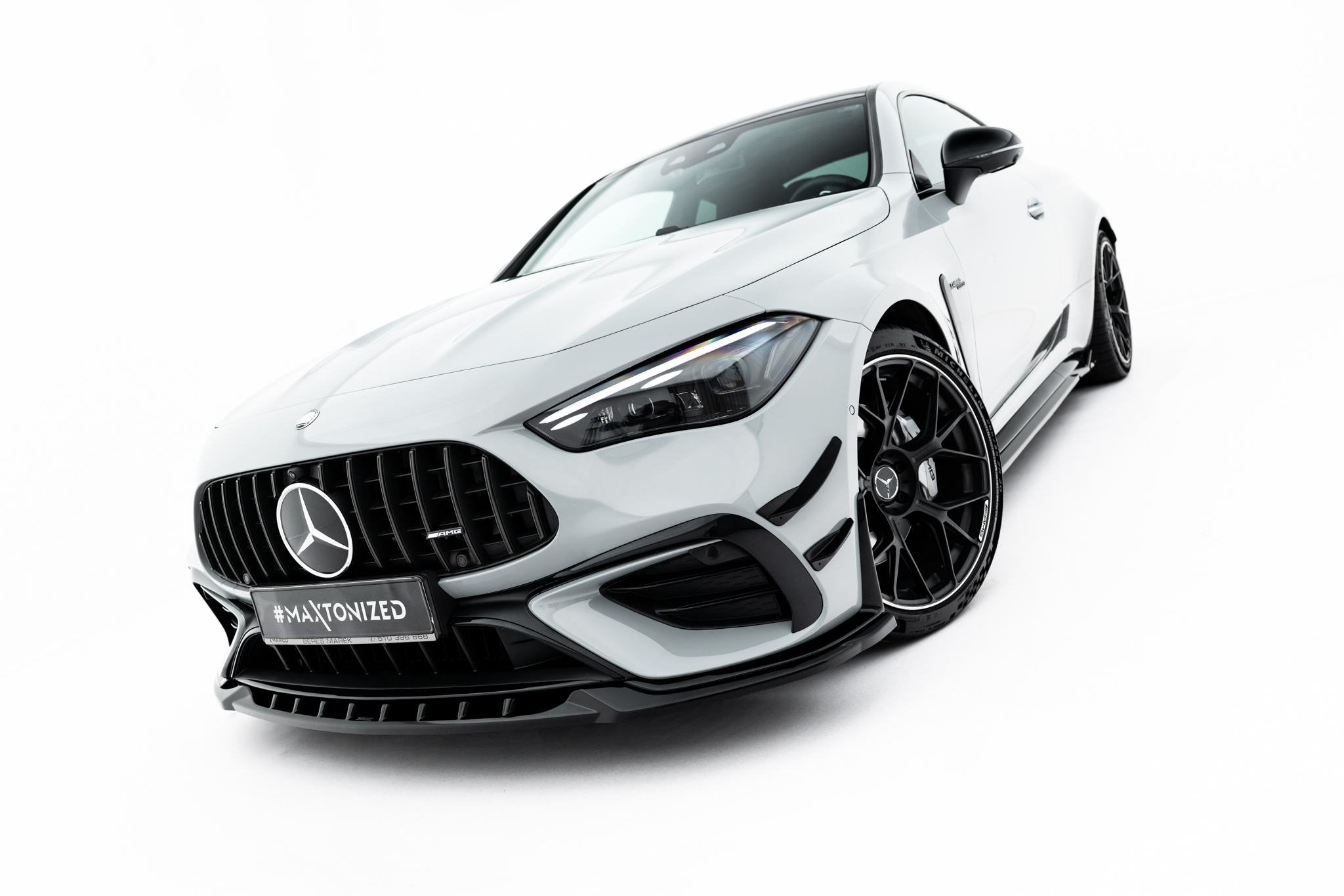pol_po_Front-Splitter-Mercedes-AMG-CLE-53-Aero-C236-23478_7jpg - OPSHOLDERS
