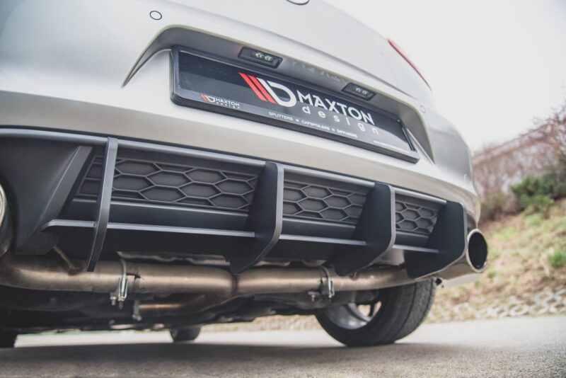 pol_po_Racing-Durablity-Rear-Diffuser-V-2-VW-Golf-7-GTI-9586_4jpg - OPSHOLDERS