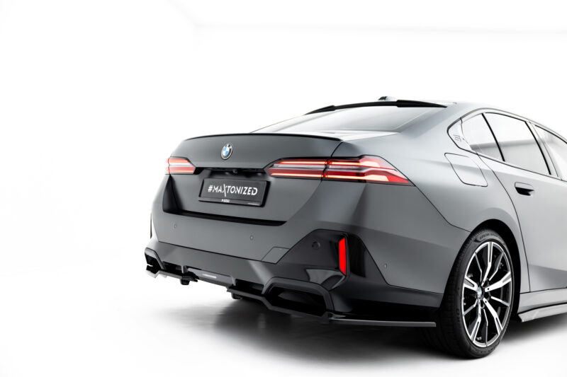 pol_po_Rear-Side-Splitters-V-2-BMW-5-i5-M-Pack-Sedan-Touring-G60-G61-23419_4jpg - OPSHOLDERS