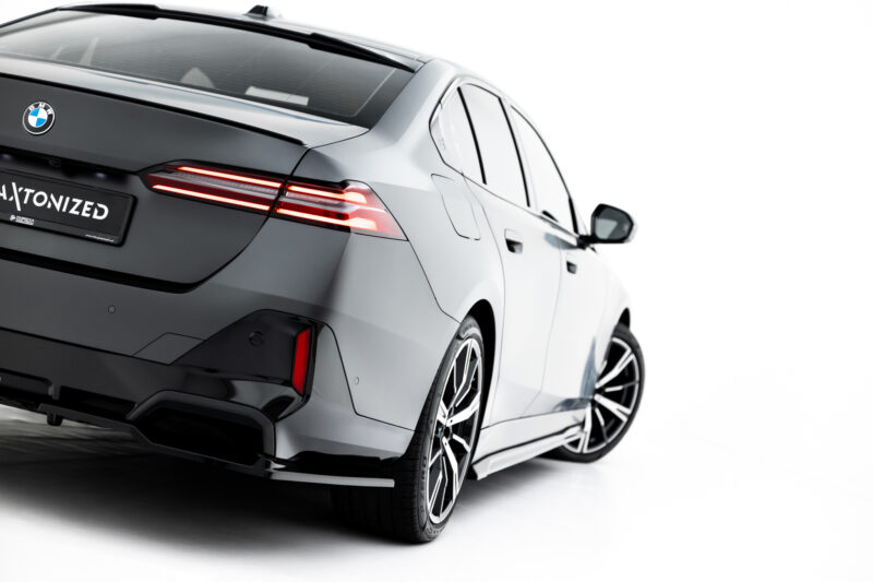pol_po_Rear-Side-Splitters-V-2-BMW-5-i5-M-Pack-Sedan-Touring-G60-G61-23419_6jpg - OPSHOLDERS