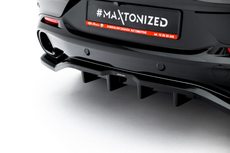 pol_po_Rear-Splitter-with-vertical-bars-Alfa-Romeo-Tonale-Mk1-20253_6jpg - OPSHOLDERS