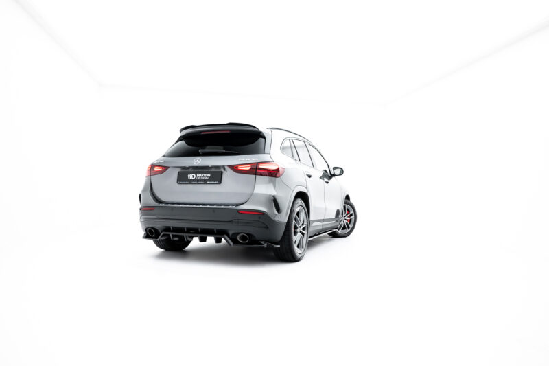 pol_po_Rear-Splitter-with-vertical-bars-Mercedes-AMG-GLA-35-H247-Facelift-23311_9jpg - OPSHOLDERS