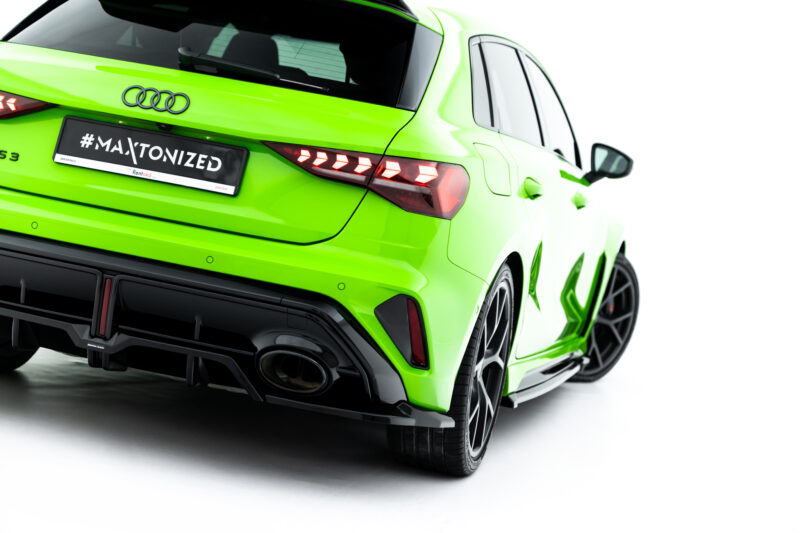 pol_po_Rear-Splitter-with-vertical-bars-V-2-Audi-RS3-Sportback-8Y-Facelift-23448_7jpg - OPSHOLDERS