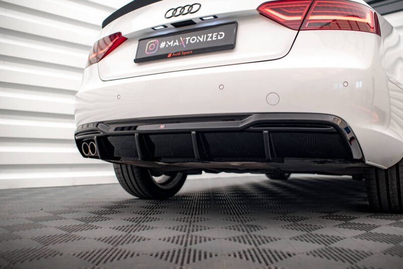 pol_po_Rear-Valance-Audi-A5-Coupe-8T-Facelift-Version-with-dual-exhausts-on-one-side-18225_4jpg - OPSHOLDERS