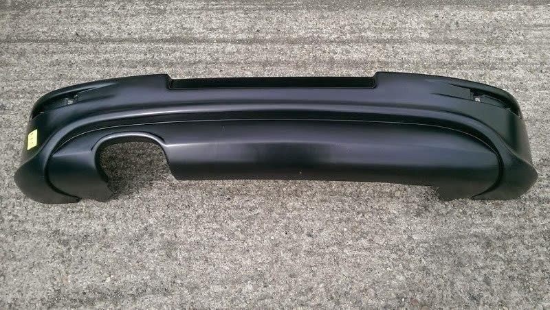 pol_po_Rear-Valance-Volkswagen-Golf-R32-Mk5-with-1-exhaust-hole-for-GTI-exhaust-365_2jpg - OPSHOLDERS